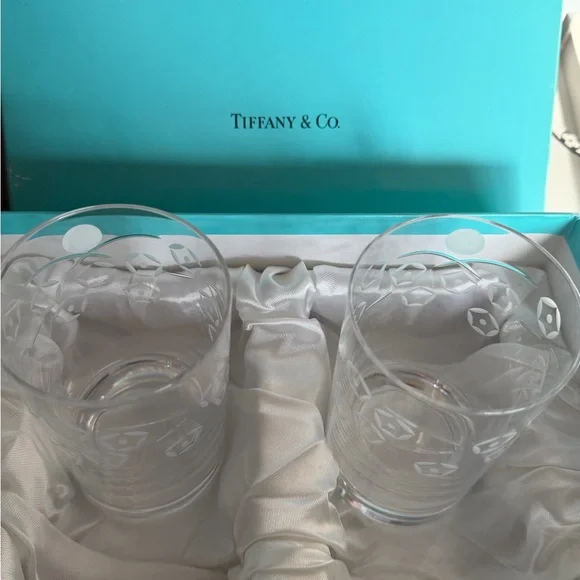 Tiffany & Co. Clear Etched Crystal Highball Glasses (Pair) - Picture 5 of 5